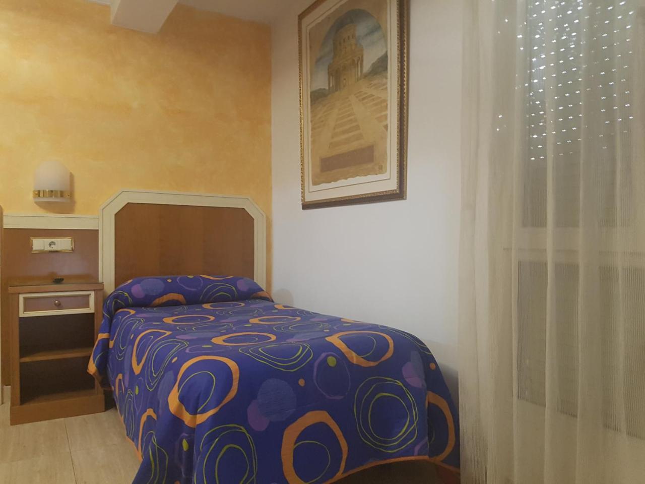 Hostal Conchi Miranda de Ebro Exterior foto